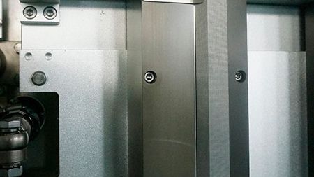 Boquilla de sello trasero y de alimentación