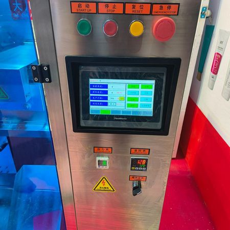 Interfaz de operación PLC y mesa de control de temperatura