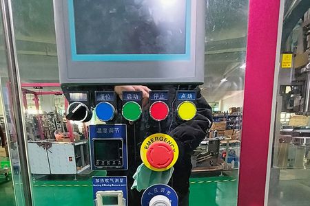 Máquina de selladora de tubos