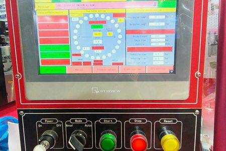 Llenadora de lápiz labial